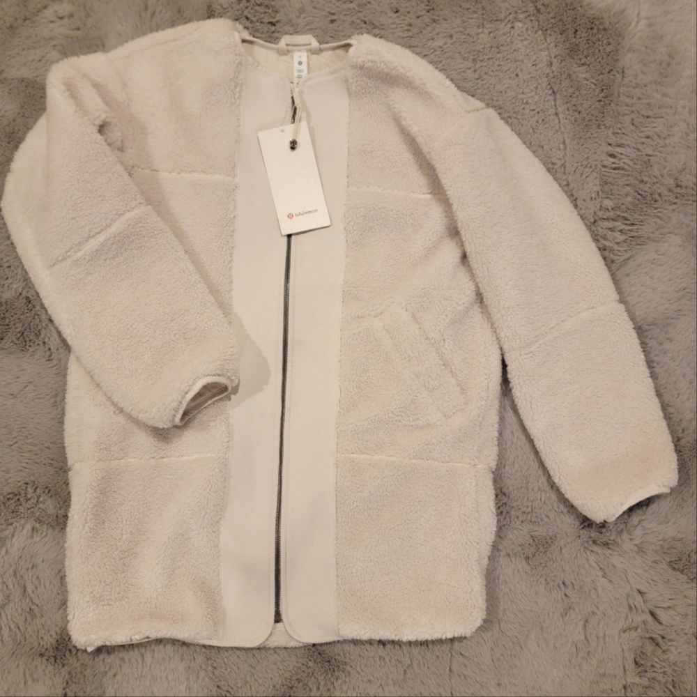 Lululemon sherpa zip up